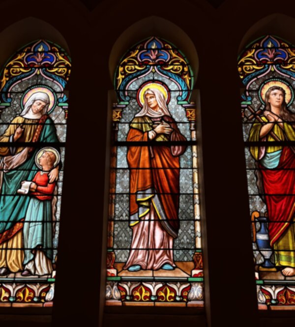 Basilica Windows 600